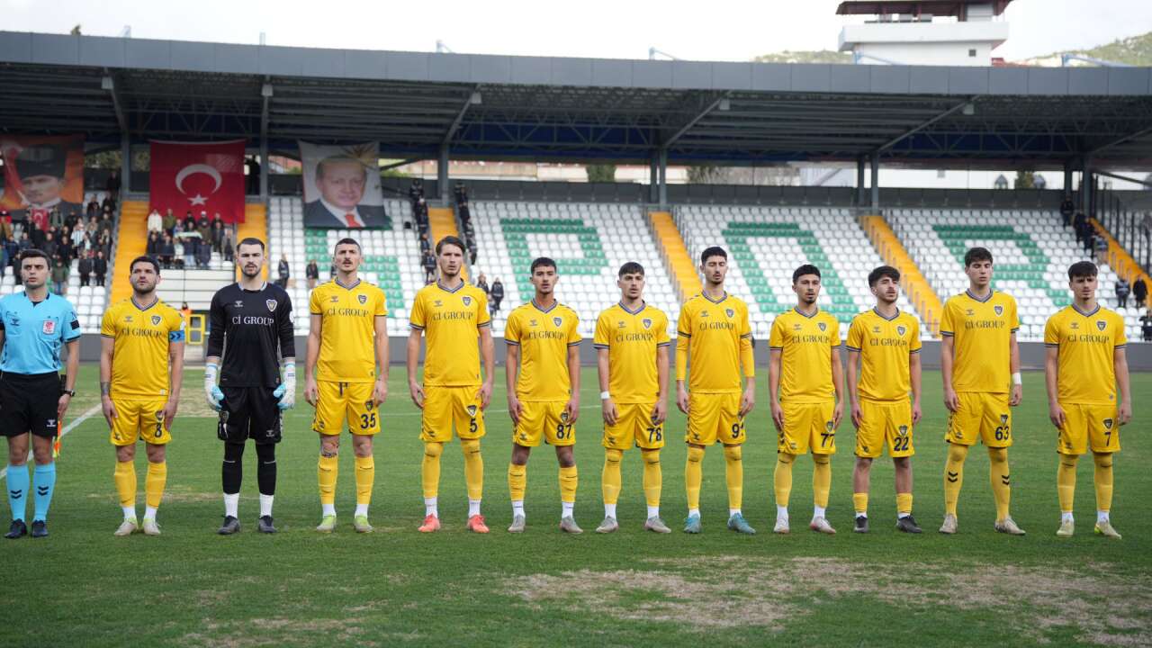Muğlaspor’dan Erken Gol: Bucaspor 1928 Karşısında İlk Yarıyı Önde Kapattı 3